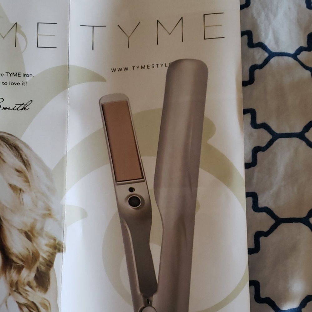 TYME Professional Straightner